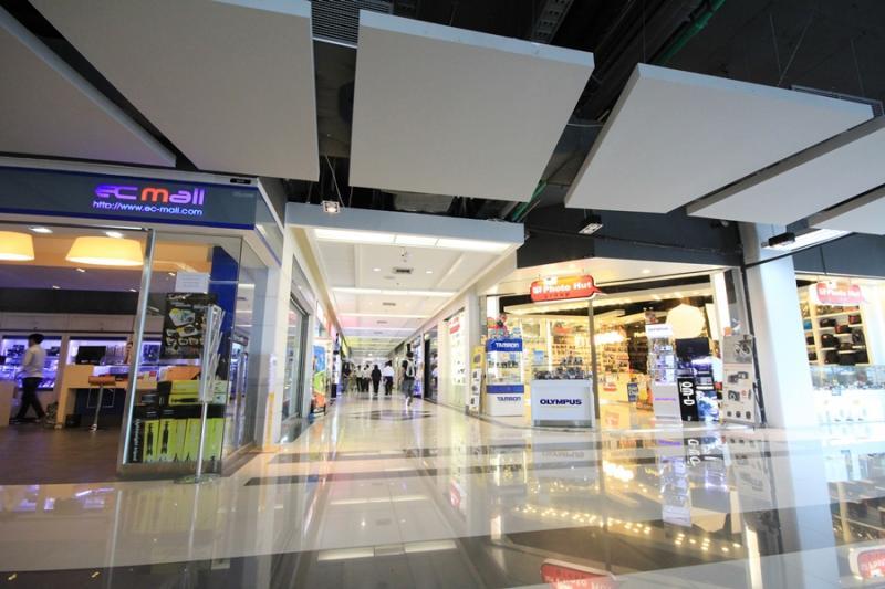 ศูนย์การค้าฟอร์จูนทาวน์เปิดพื้นที่ให้เช่าทำการค้า และสำนักงาน ตั้งอยู่ใจกลางพระราม 9 ทำเล NEW CBD คุ้มค่ากับการทำธุรกิจ