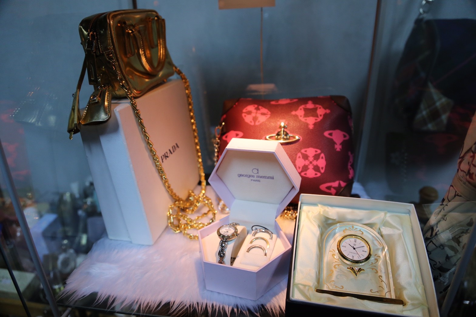 ร่วมยินดีร้านใหม่ JAPAN SHOP สินค้ามือสองคุณภาพดีจากญี่ปุ่น