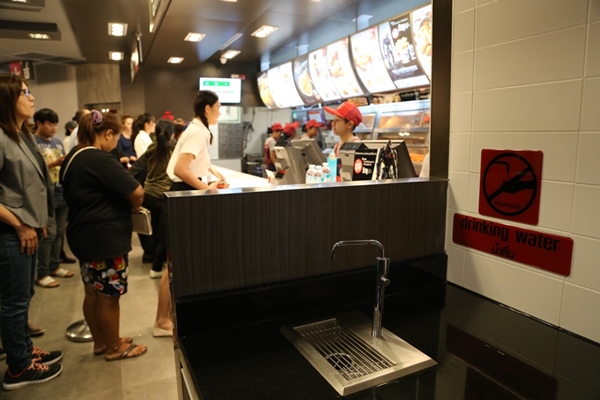 “เคเอฟซี” ฟอร์จูนทาวน์ ตอบโจทย์ทุกวัย เสิร์ฟไวเสริมแฮงค์เอาท์