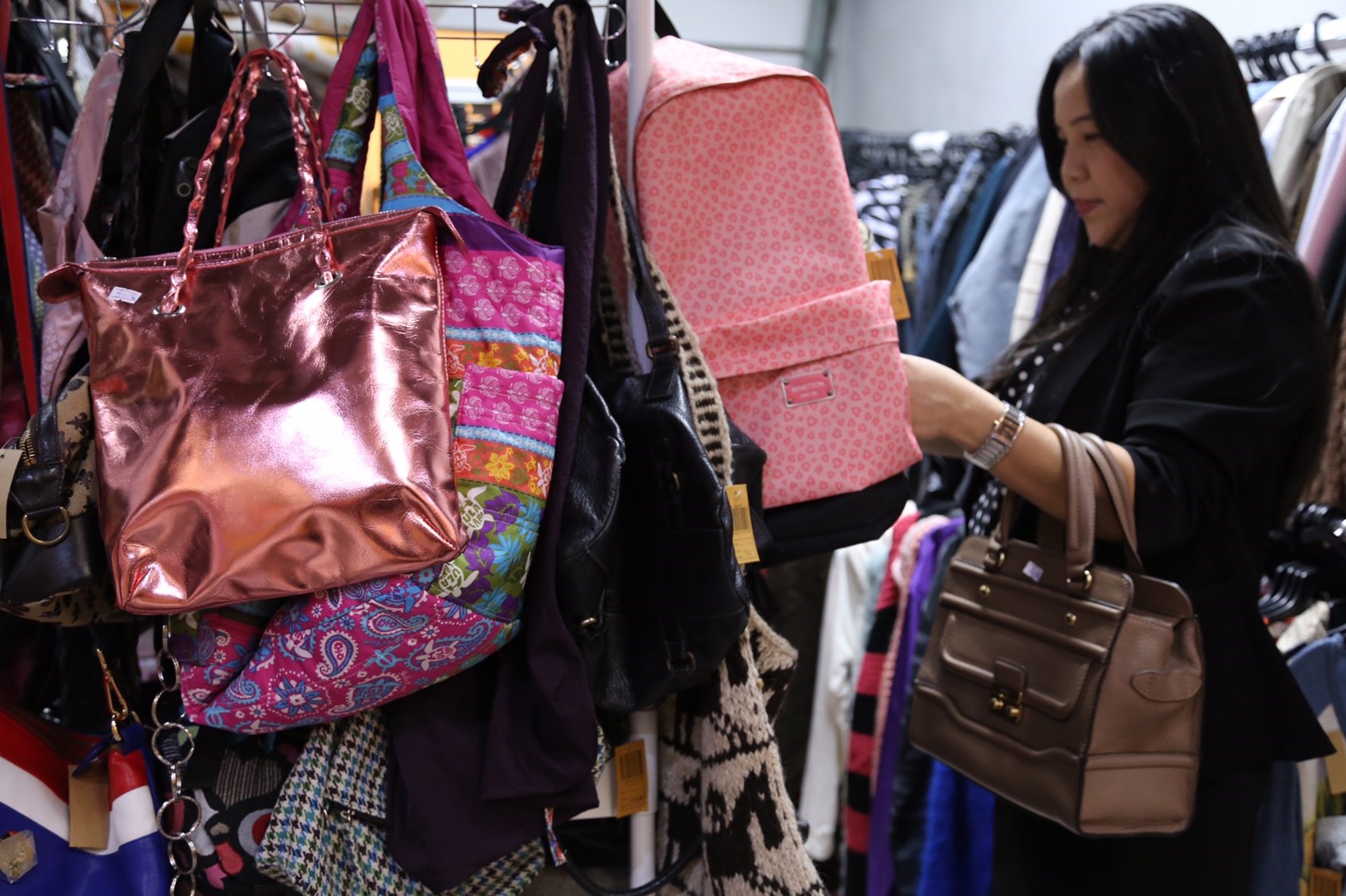 ร่วมยินดีร้านใหม่ JAPAN SHOP สินค้ามือสองคุณภาพดีจากญี่ปุ่น