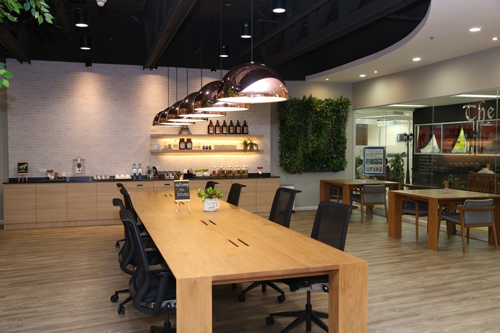 Working Space บรรยากาศสบาย ผ่อนคลายได้ทั้งวัน ที่ iStudy