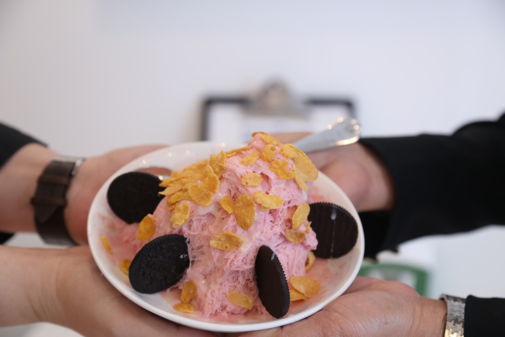 เติมความหวาน เย็น ชื่นใจ ไปกับไอศครีม IZE BUDDY