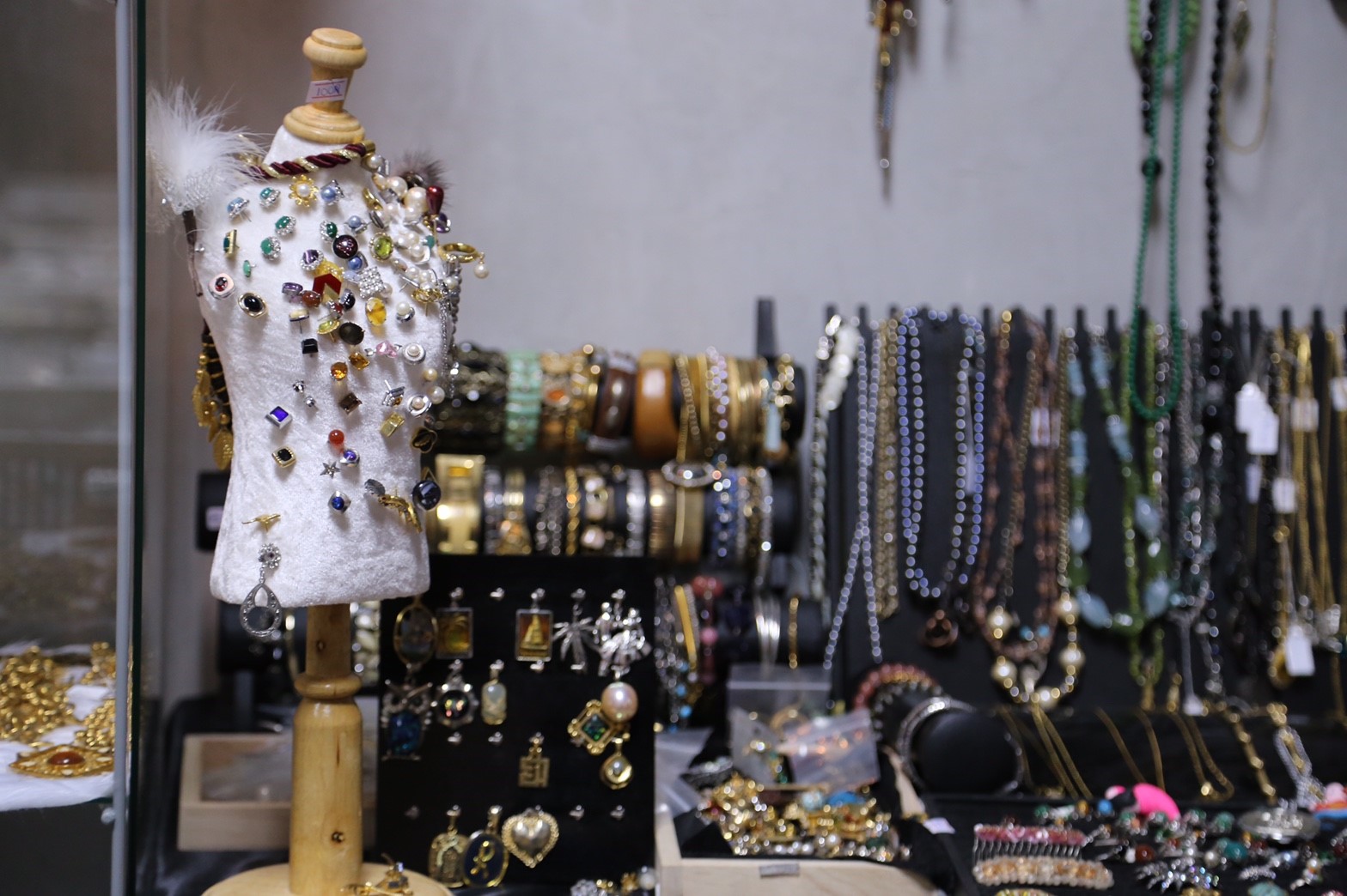 ร่วมยินดีร้านใหม่ JAPAN SHOP สินค้ามือสองคุณภาพดีจากญี่ปุ่น