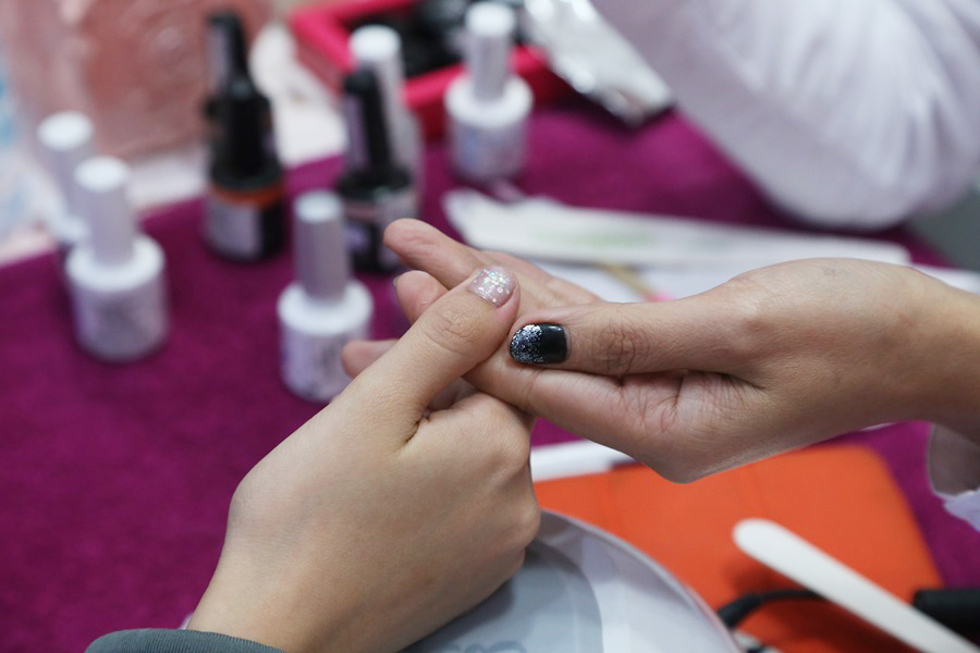 Polish Nail Bar บริการทำเล็บด้วยผลิตภัณฑ์คุณภาพ