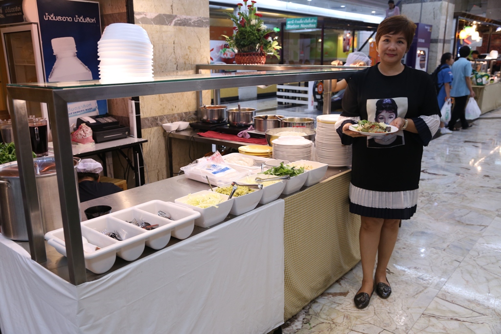 “เปิดร้าน ขนมจีน ลุงชัย”