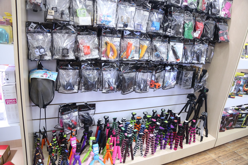 ศูนย์การค้าฟอร์จูนทาวน์ มอบกระเช้าดอกไม้ร่วมแสดงความยินดีเนื่องในโอกาสเปิด “ร้าน OHO POWER”